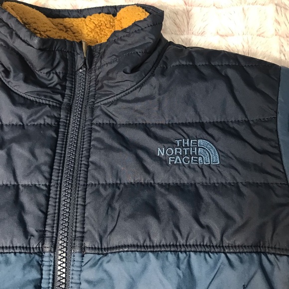 The North Face Kids Puffer Jacket - Blue and Black - Picture 3 of 12